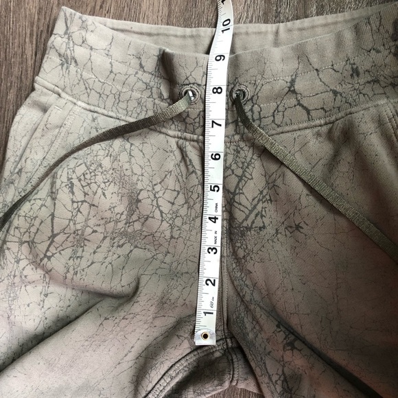 Lululemon Women's Jogger Size 4 Cotton Terry Thread Dye Rover Black Athleisure - Picture 8 of 9